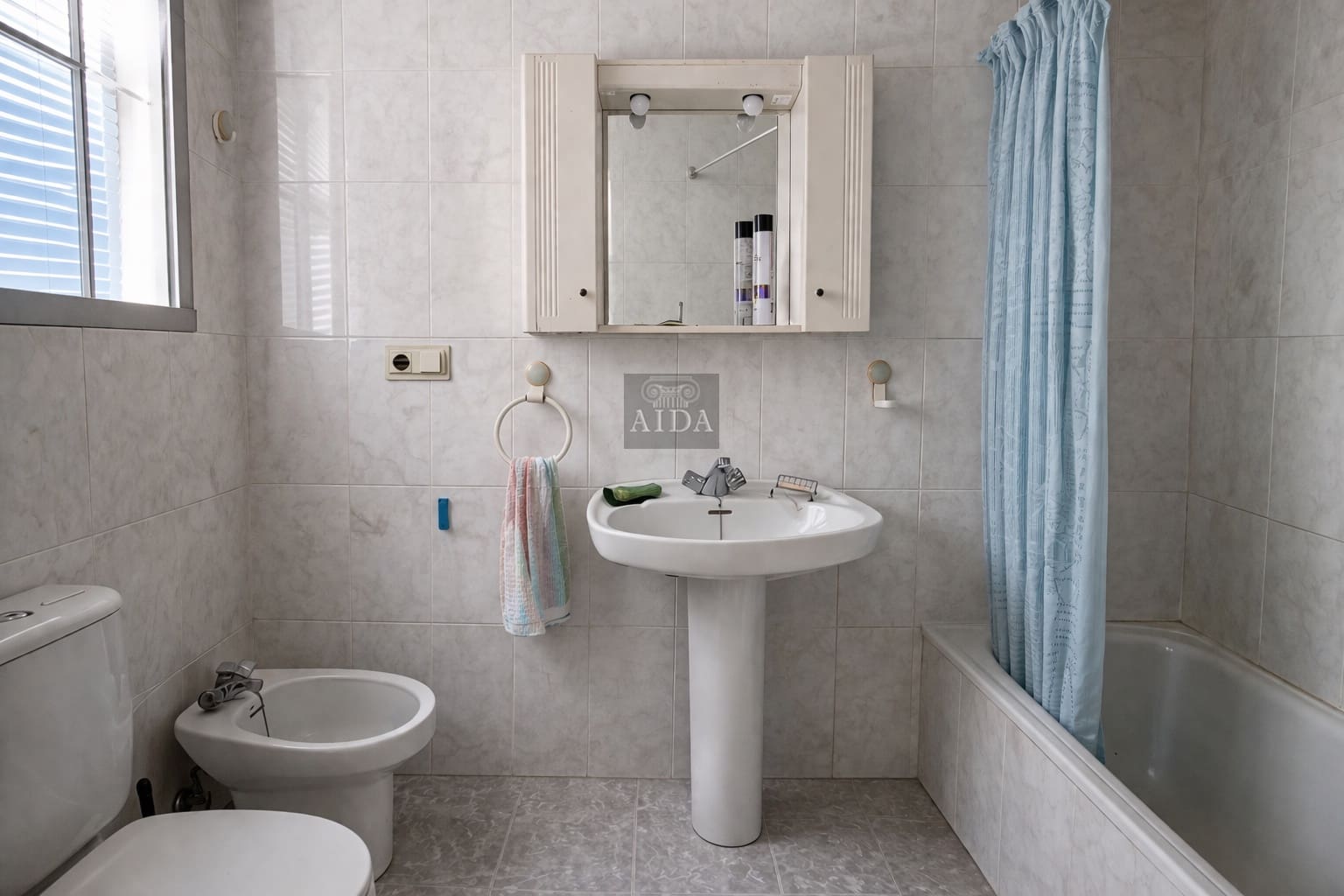 8 soveværelse Byhus til salg i Estepona - € 954.000 (Ref: 9755942)