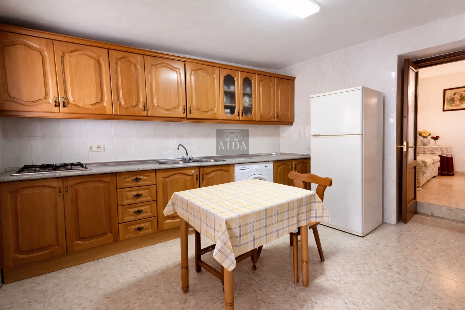 8 soveværelse Byhus til salg i Estepona - € 954.000 (Ref: 9755942)