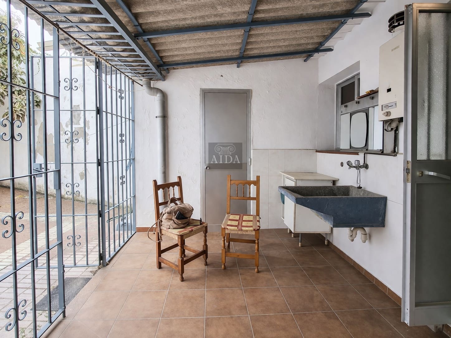 8 soveværelse Byhus til salg i Estepona - € 954.000 (Ref: 9755942)