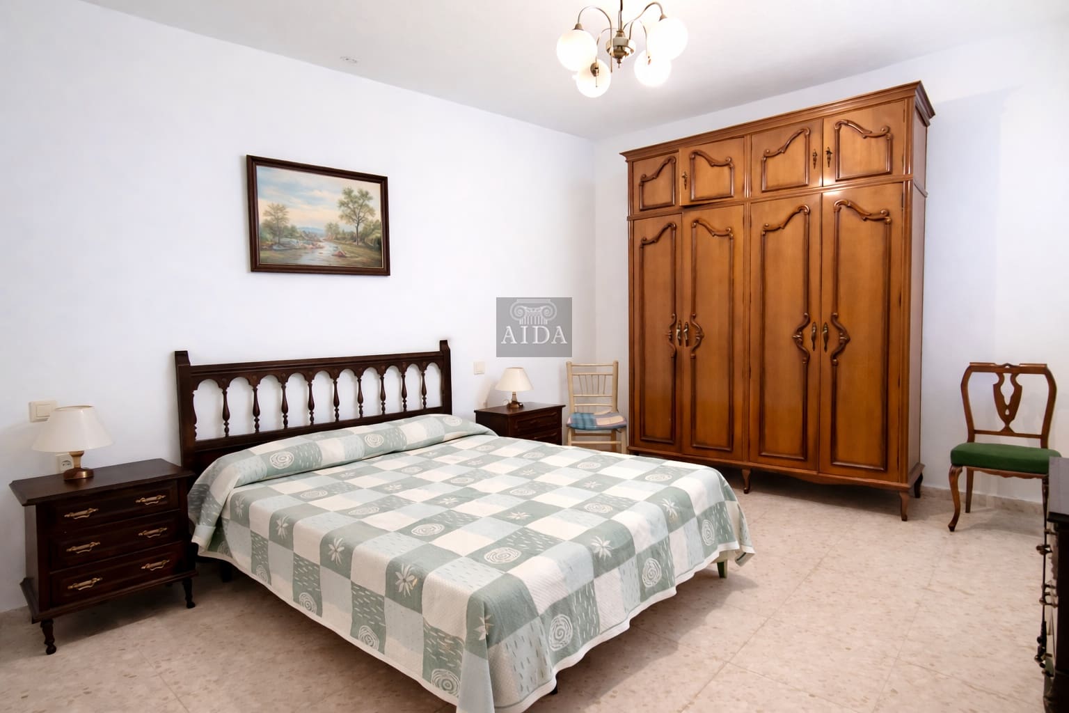 8 soveværelse Byhus til salg i Estepona - € 954.000 (Ref: 9755942)