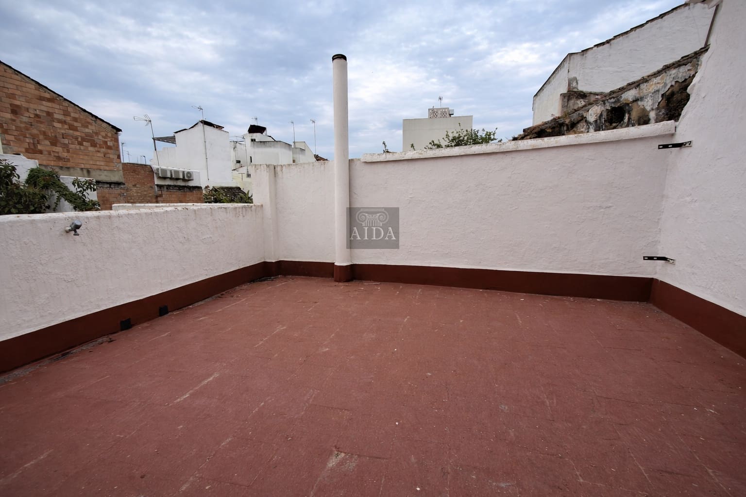 8 soveværelse Byhus til salg i Estepona - € 954.000 (Ref: 9755942)