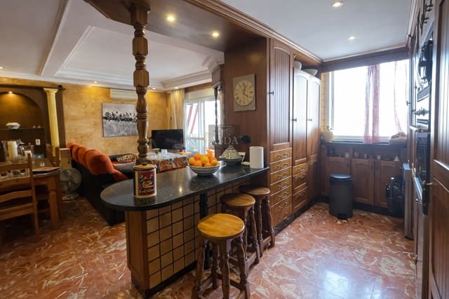 3 soverom Leilighet til salgs i Sierra de Estepona - Avda. de Andalucía, Estepona med garasje - € 350 000 (Ref: 9789821)