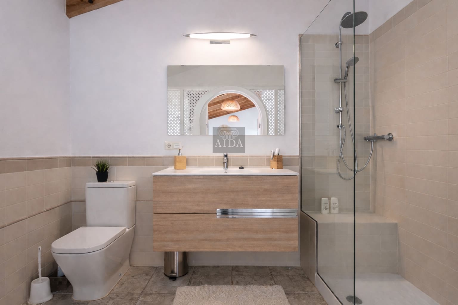 3 soverom Hus til salgs i Estepona - € 830 000 (Ref: 9789822)