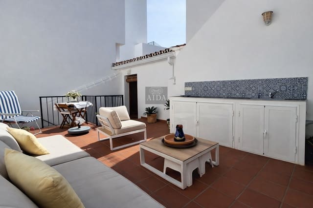 3 soverom Hus til salgs i Centro, Estepona - € 830 000 (Ref: 9789822)