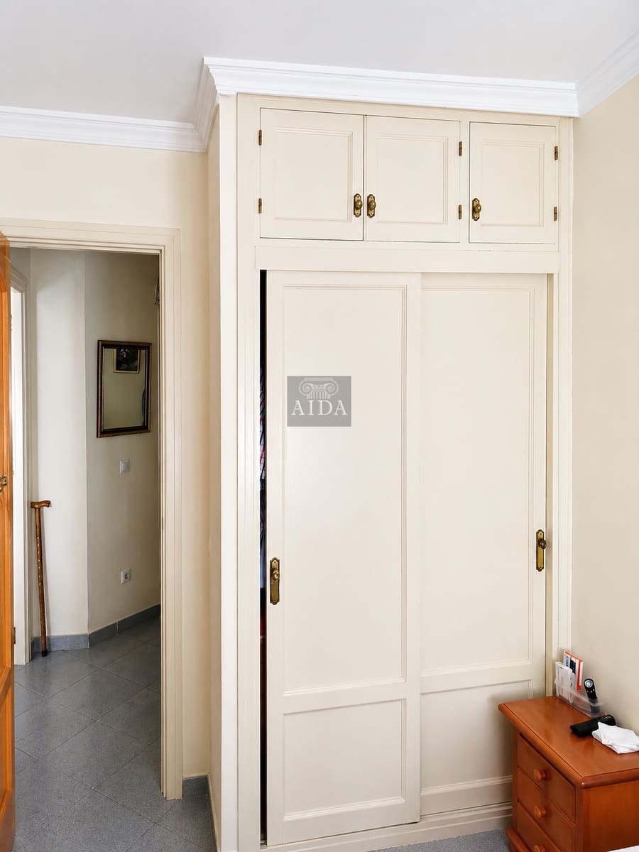 1 soveværelse Lejlighed til salg i Estepona - € 289.900 (Ref: 9810446)