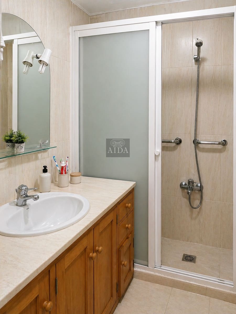 1 soveværelse Lejlighed til salg i Estepona - € 289.900 (Ref: 9810446)