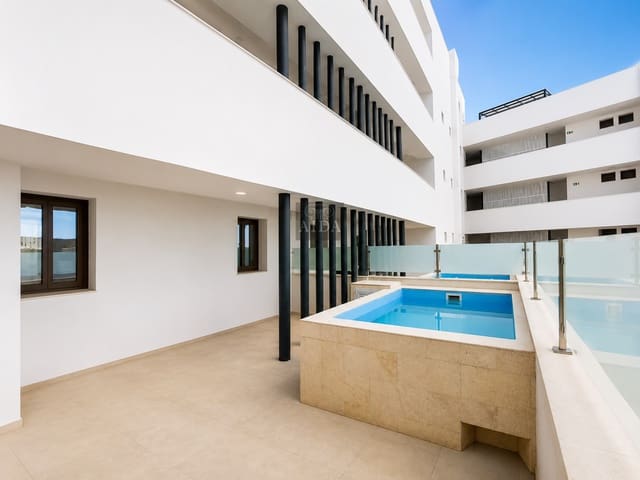 2 chambre Appartement à vendre à Zona Calvario, Estepona avec piscine garage - 410 000 € (Ref: 9849639)