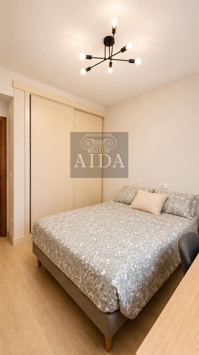 3 chambre Appartement à vendre à Estepona avec piscine garage - 419 000 € (Ref: 9849640)