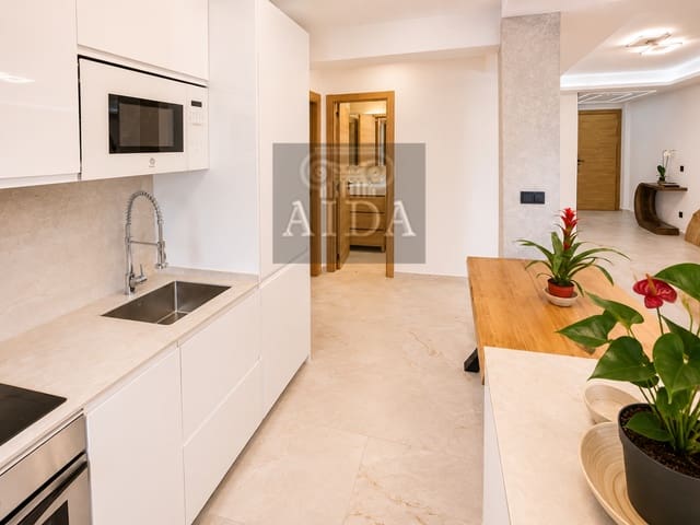 3 slaapkamer Flat te koop in Sierra de Estepona - Avda. de Andalucía, Estepona - € 320.000 (Ref: 9867151)