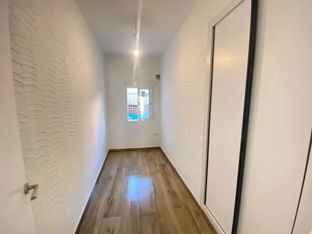 5 camera da letto Appartamento in vendita in Villafranqueza, Alicante città con garage - 240.000 € (Rif: 9823224)