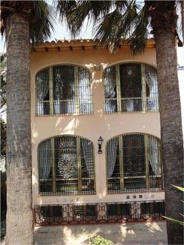 11 slaapkamer Villa te koop in San Vicente / Sant Vicent del Raspeig met zwembad garage - € 1.900.000 (Ref: 9823225)