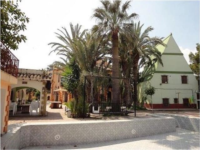 11 slaapkamer Villa te koop in San Vicente / Sant Vicent del Raspeig met zwembad garage - € 1.900.000 (Ref: 9823225)