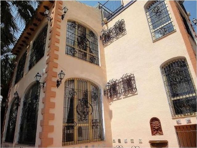 11 slaapkamer Villa te koop in San Vicente / Sant Vicent del Raspeig met zwembad garage - € 1.900.000 (Ref: 9823225)