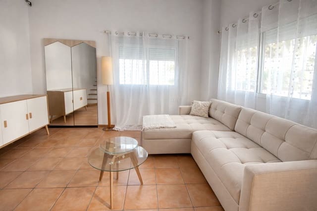 2 Zimmer Apartment zu verkaufen in Playa de San Juan, Alicante / Alacant Stadt mit Pool Garage - 230.000 € (Ref: 9823226)