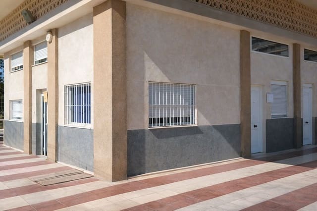 2 Zimmer Apartment zu verkaufen in Playa de San Juan, Alicante / Alacant Stadt mit Pool Garage - 230.000 € (Ref: 9823226)