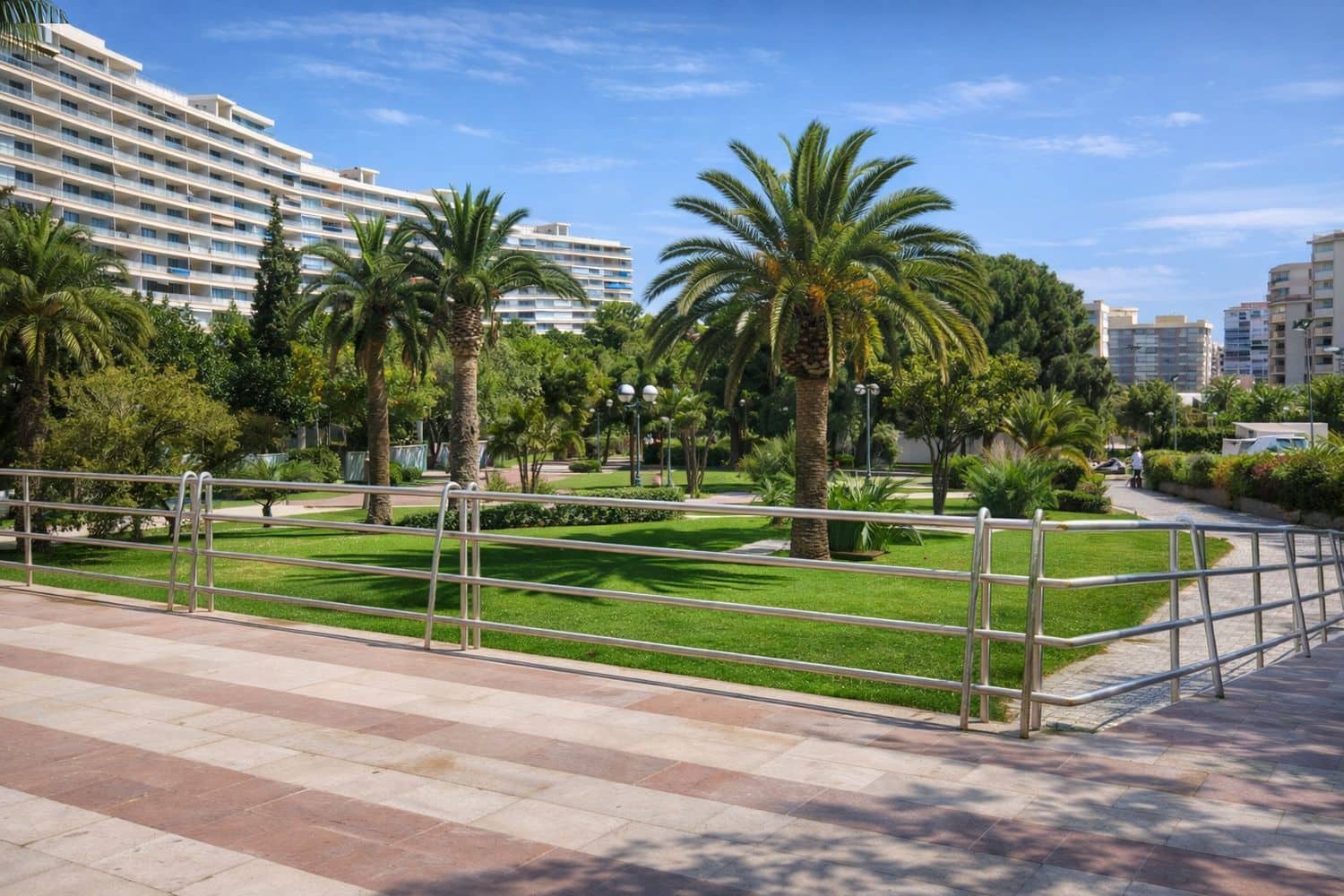 2 Zimmer Apartment zu verkaufen in Playa de San Juan mit Pool Garage - 230.000 € (Ref: 9823226)