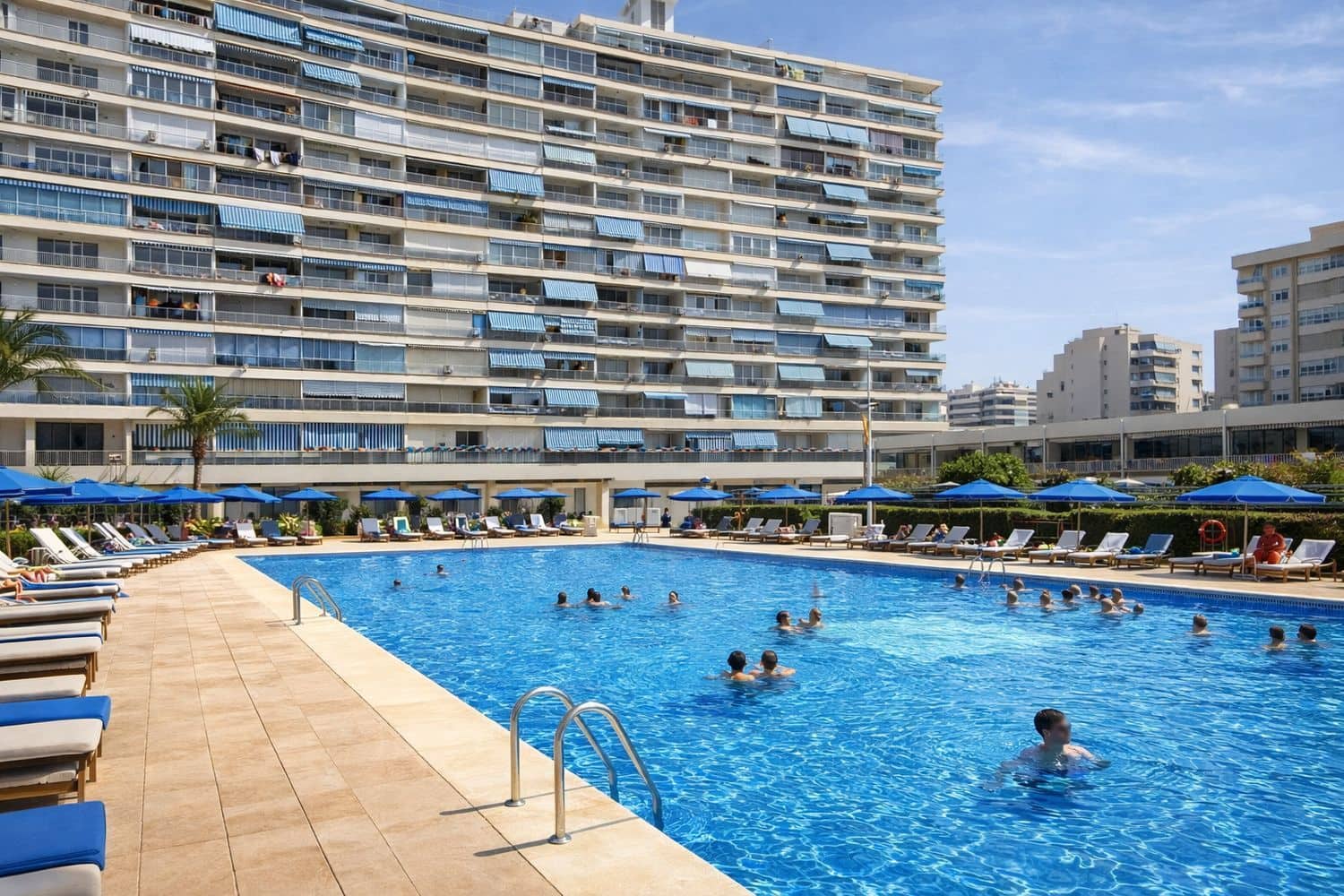 2 Zimmer Apartment zu verkaufen in Playa de San Juan mit Pool Garage - 230.000 € (Ref: 9823226)