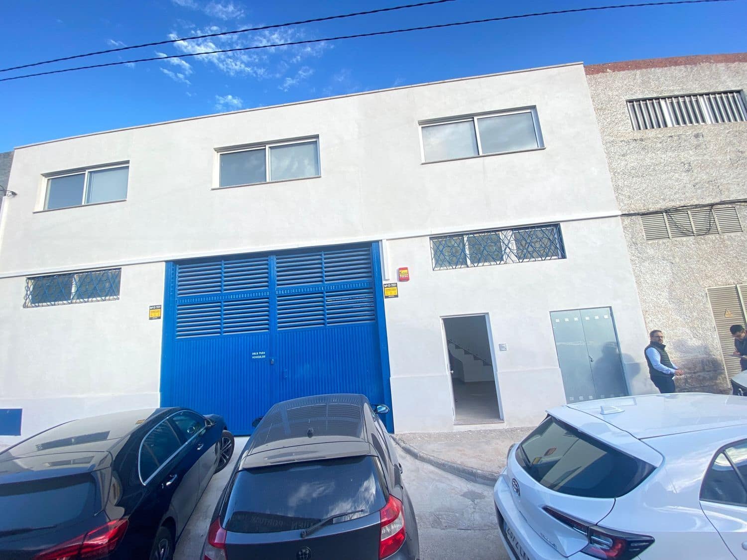 Commercial for sale in Alicante / Alacant city - € 1,600,000 (Ref: 9823232)
