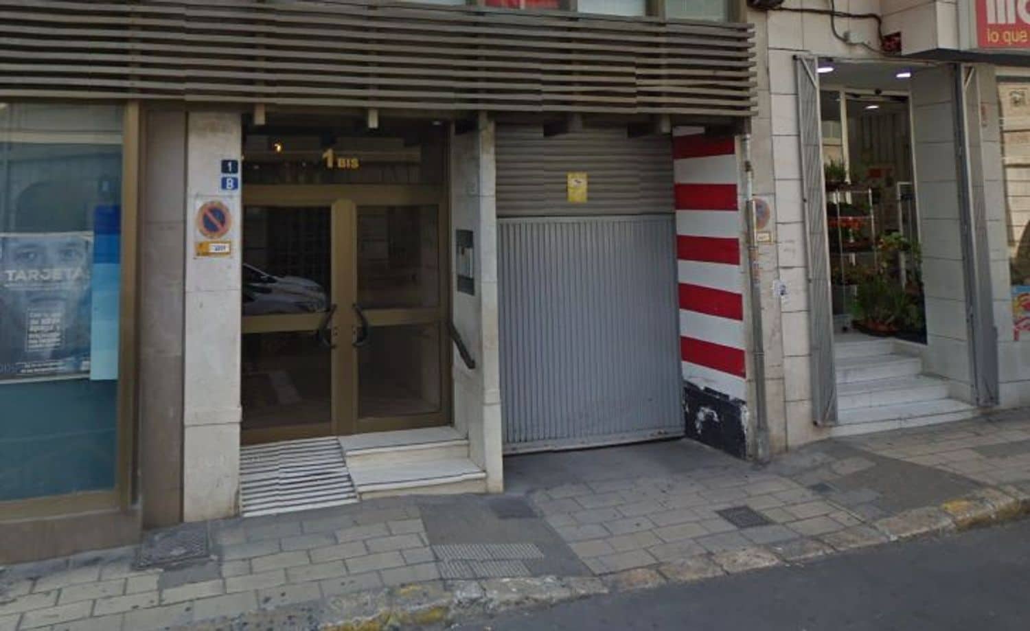 Garage zu verkaufen in Alicante / Alacant Stadt - 27.500 € (Ref: 9823233)