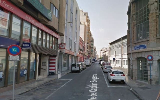 Garage zu verkaufen in Mercado, Alicante / Alacant Stadt - 27.500 € (Ref: 9823233)