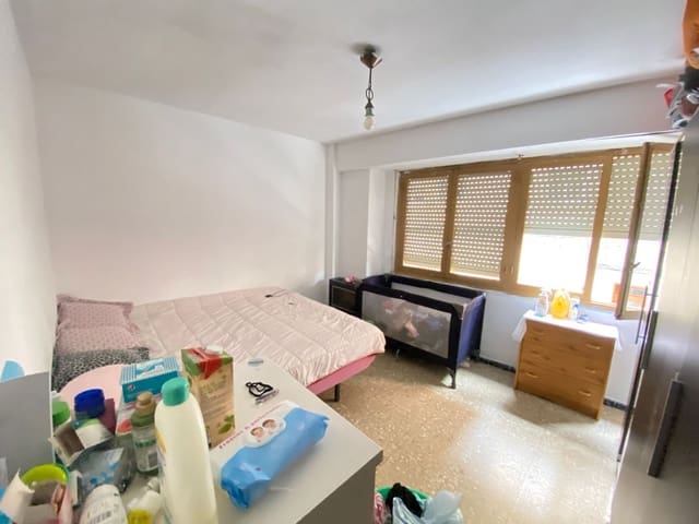 3 sovrum Lägenhet till salu i Carolinas Altas, Alicante stad med garage - 114 000 € (Ref: 9823234)