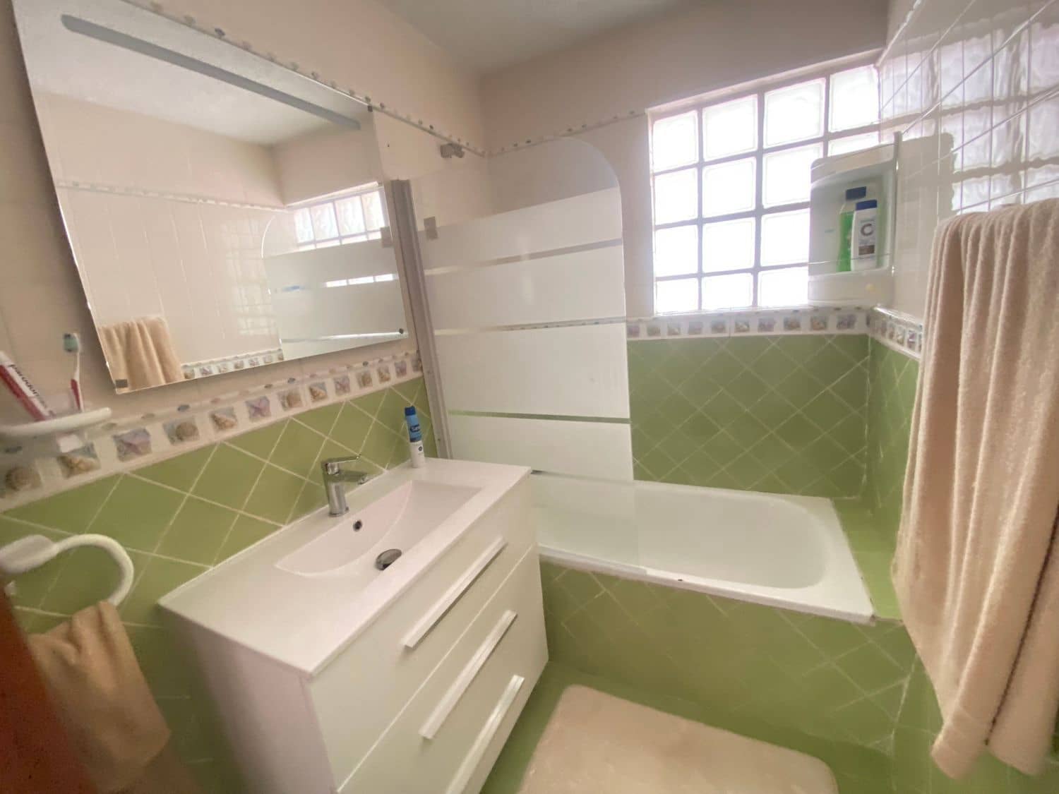 4 sypialnia Apartament do wynajęcia w Miasto Alicante / Alacant z garażem - 1 250 € (Ref: 9961873)