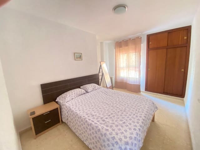 4 sovrum Lägenhet att hyra i Pla de Bon Repos, Alicante stad - 1 250 € (Ref: 9961873)
