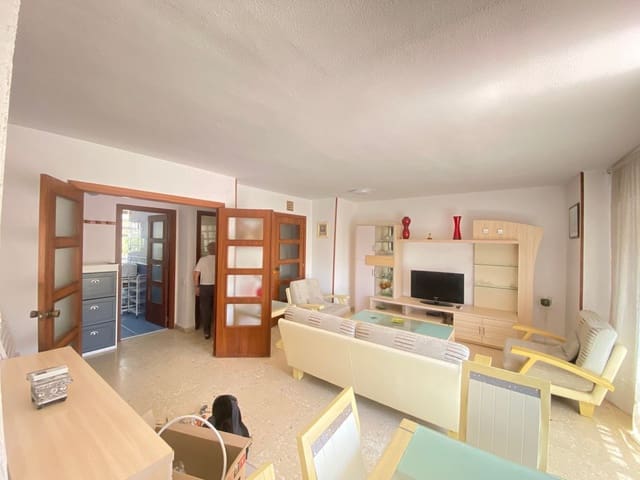 4 sovrum Lägenhet att hyra i Pla de Bon Repos, Alicante stad - 1 250 € (Ref: 9961873)