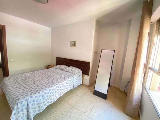 4 sovrum Lägenhet att hyra i Pla de Bon Repos, Alicante stad - 1 250 € (Ref: 9961873)