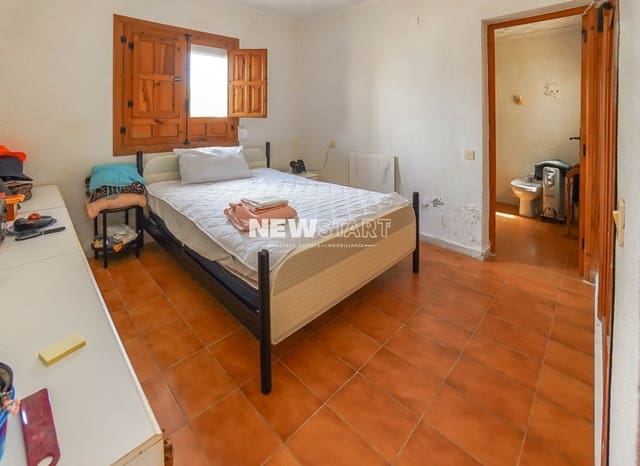 3 sypialnia Willa na sprzedaż w San Fulgencio z basenem garażem - 170 000 € (Ref: 10024900)