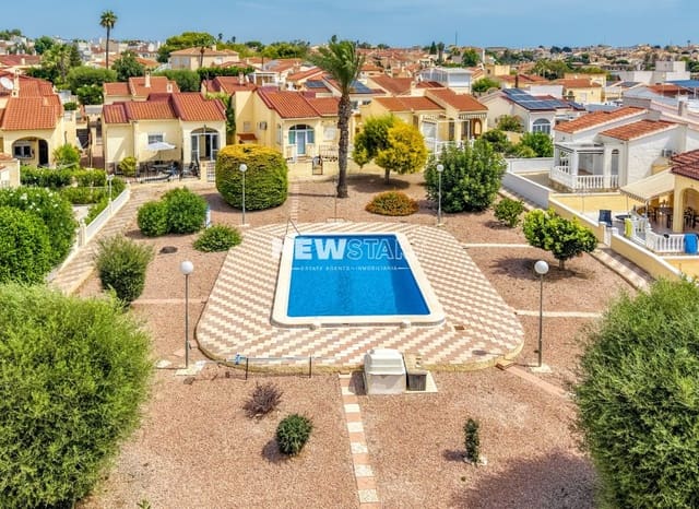 3 sypialnia Willa na sprzedaż w San Fulgencio z basenem garażem - 170 000 € (Ref: 10024900)