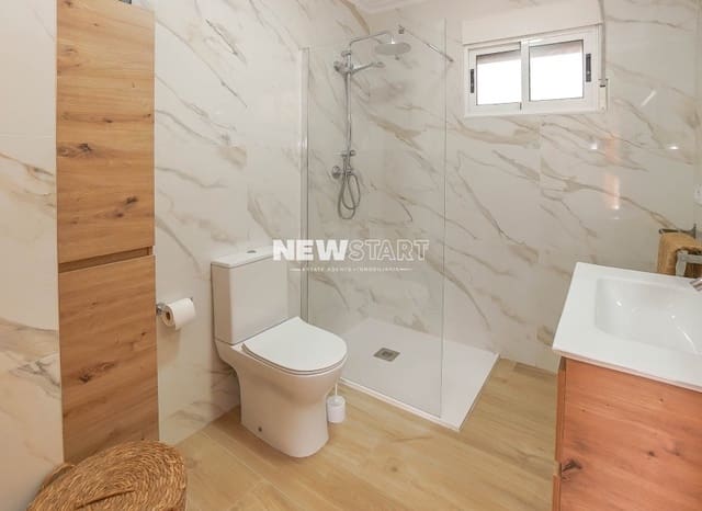 3 sypialnia Finka/Dom wiejski na sprzedaż w Daimes, Elche / Elx z basenem garażem - 429 000 € (Ref: 10042006)