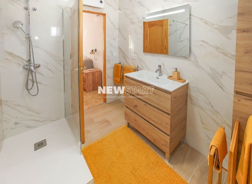 3 sypialnia Finka/Dom wiejski na sprzedaż w Daimes z basenem garażem - 429 000 € (Ref: 10042006)