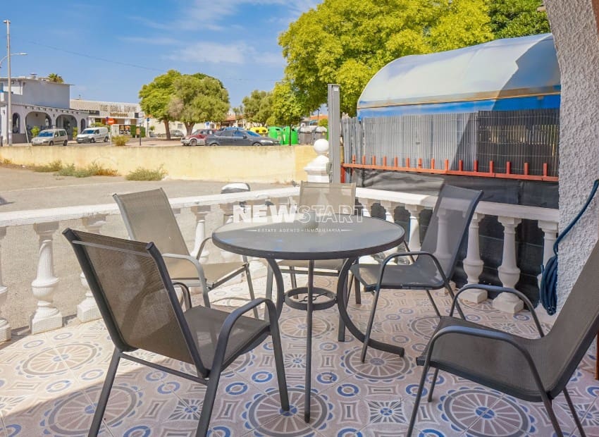2 slaapkamer Bungalow te koop in San Fulgencio met garage - € 123.000 (Ref: 10045855)