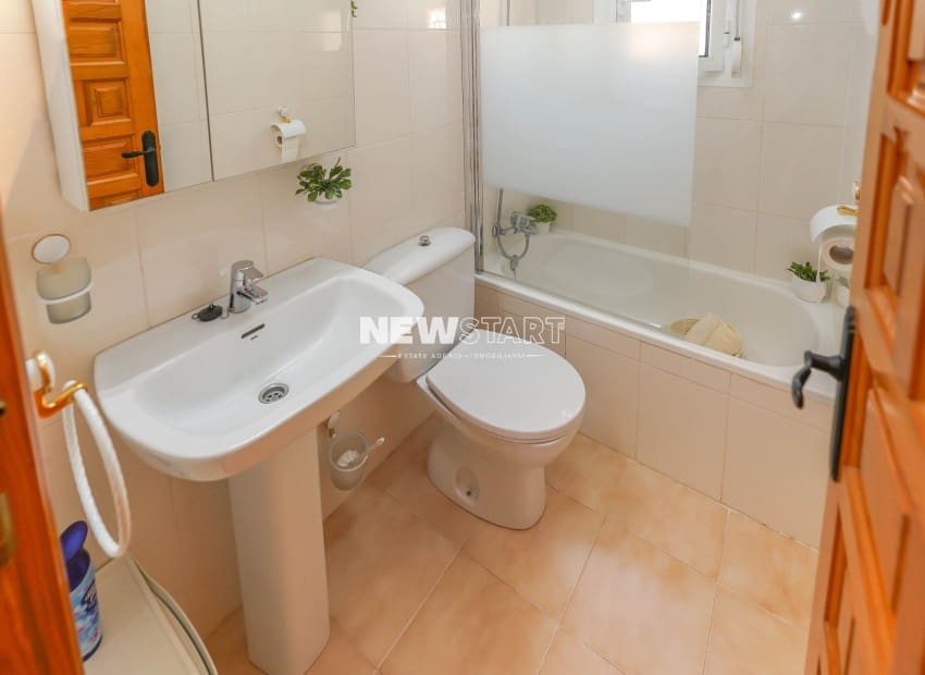 2 soveværelse Villa til salg i San Fulgencio med garage - € 170.000 (Ref: 10064924)