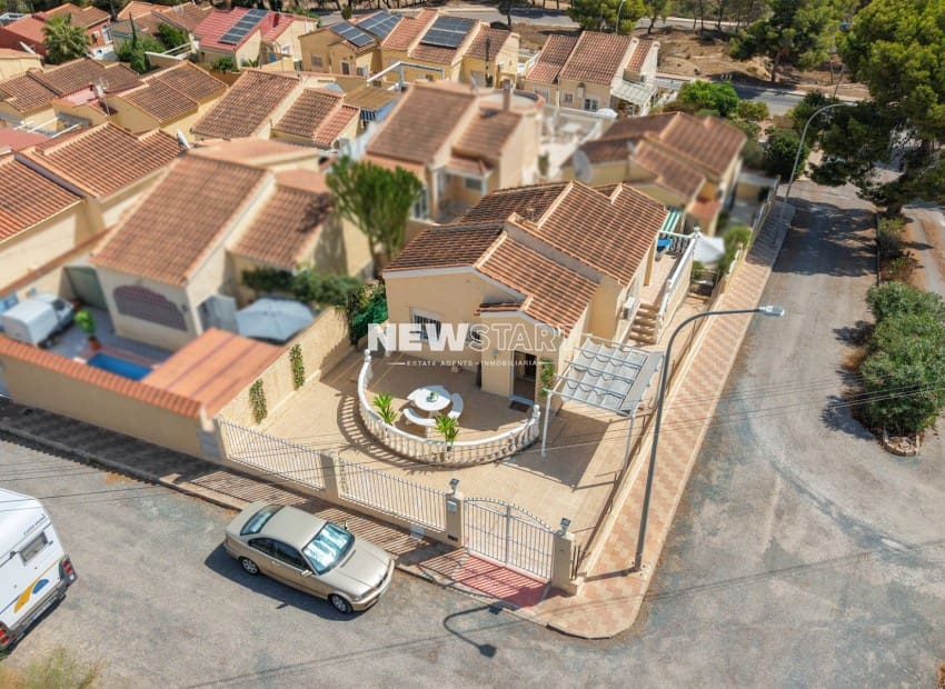 2 soveværelse Villa til salg i San Fulgencio med garage - € 170.000 (Ref: 10064924)