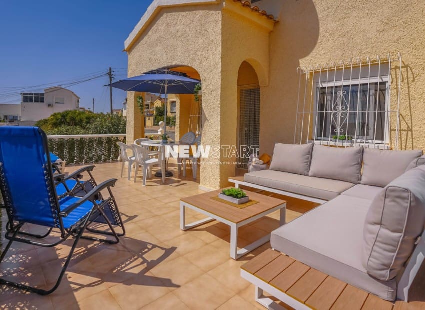 2 soveværelse Villa til salg i San Fulgencio med garage - € 170.000 (Ref: 10064924)
