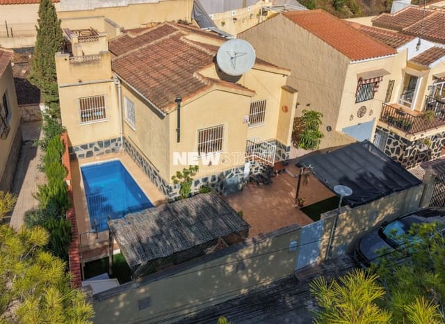 3 chambre Villa/Maison à vendre à San Fulgencio avec piscine - 249 000 € (Ref: 10082198)