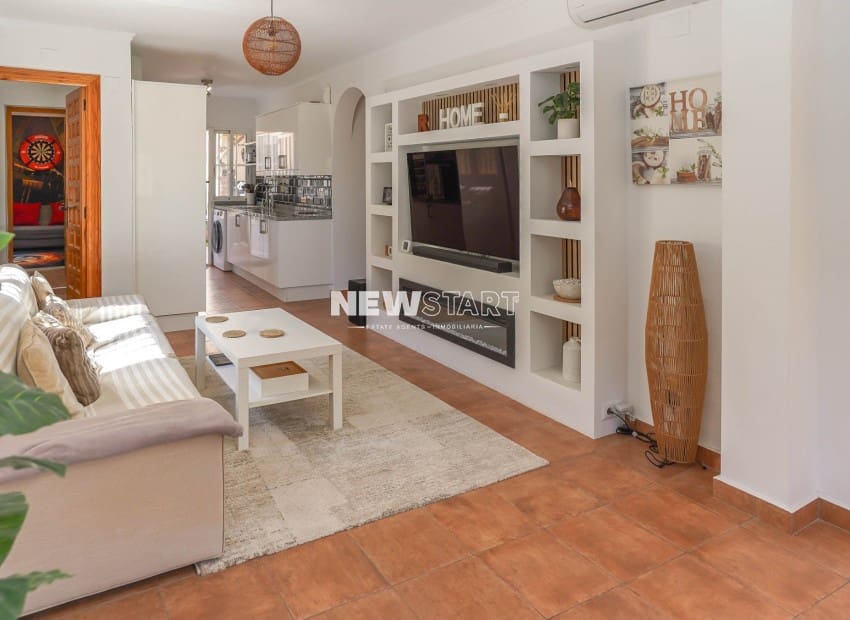 3 chambre Villa/Maison à vendre à San Fulgencio avec piscine - 249 000 € (Ref: 10082198)