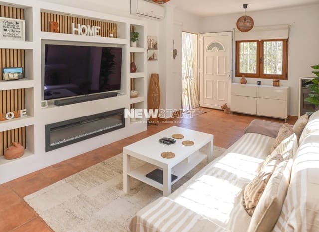 3 chambre Villa/Maison à vendre à San Fulgencio avec piscine - 249 000 € (Ref: 10082198)