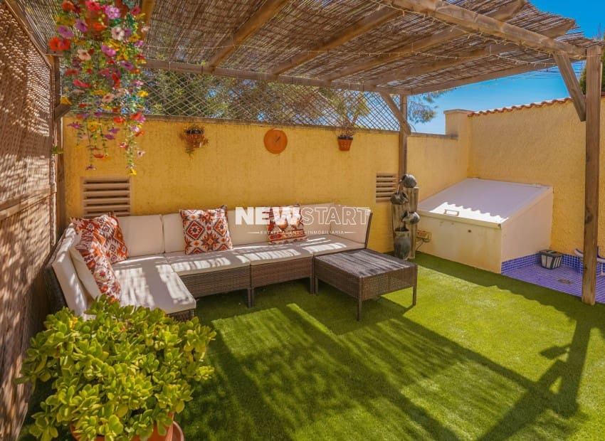 3 chambre Villa/Maison à vendre à San Fulgencio avec piscine - 249 000 € (Ref: 10082198)