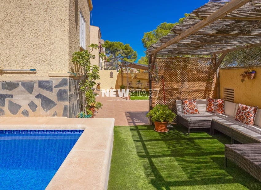 3 chambre Villa/Maison à vendre à San Fulgencio avec piscine - 249 000 € (Ref: 10082198)