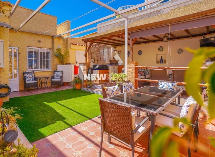 3 chambre Villa/Maison à vendre à San Fulgencio avec piscine - 249 000 € (Ref: 10082198)