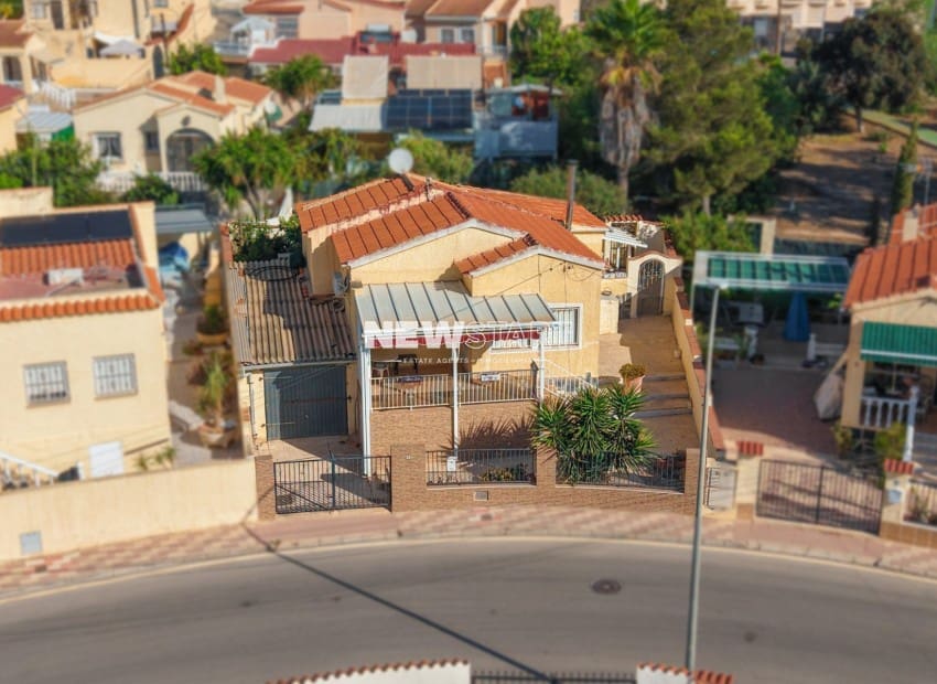 2 quarto Moradia para venda em San Fulgencio com garagem - 170 000 € (Ref: 10098807)