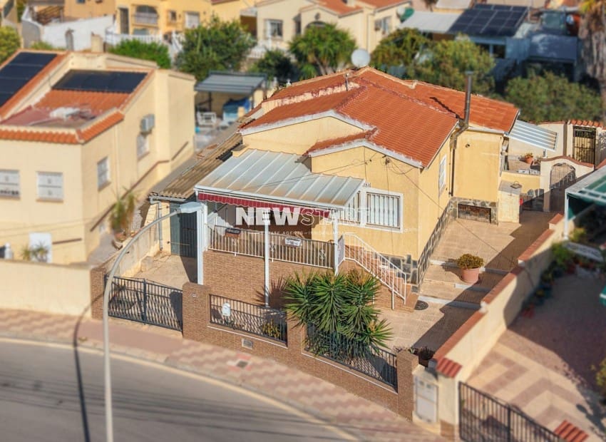 2 quarto Moradia para venda em San Fulgencio com garagem - 170 000 € (Ref: 10098807)