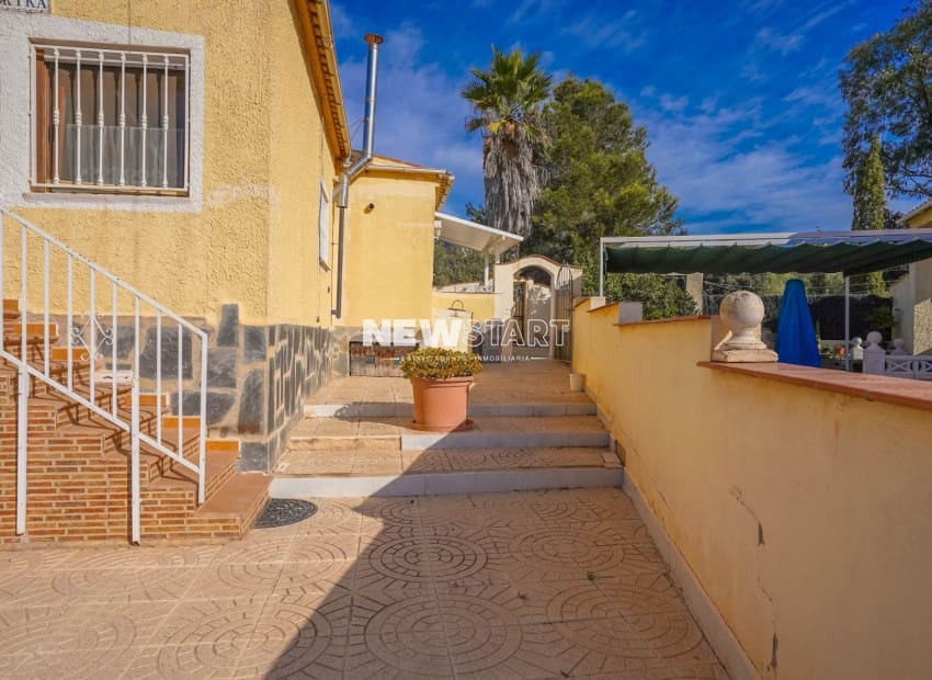 2 quarto Moradia para venda em San Fulgencio com garagem - 170 000 € (Ref: 10098807)
