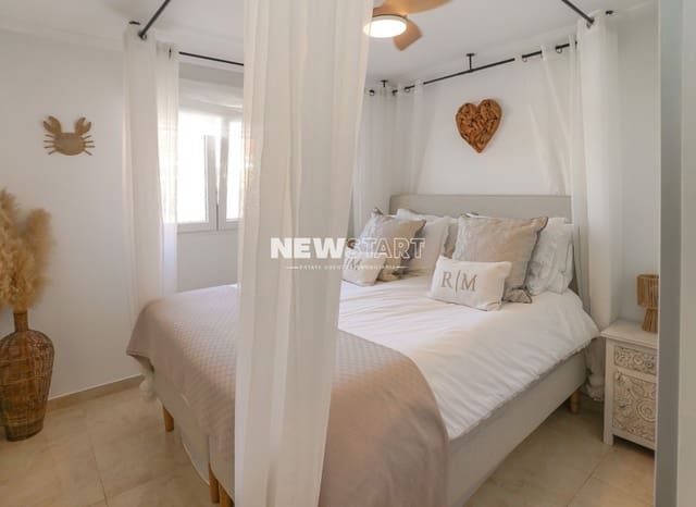 Bungalow de 2 habitaciones en San Fulgencio en venta con garaje - 145.000 € (Ref: 10101117)