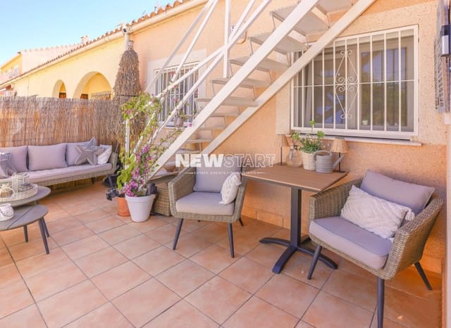 Bungalow de 2 habitaciones en San Fulgencio en venta con garaje - 145.000 € (Ref: 10101117)