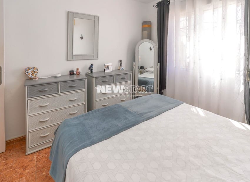 Pareado de 3 habitaciones en San Fulgencio en venta con piscina garaje - 195.000 € (Ref: 10101118)