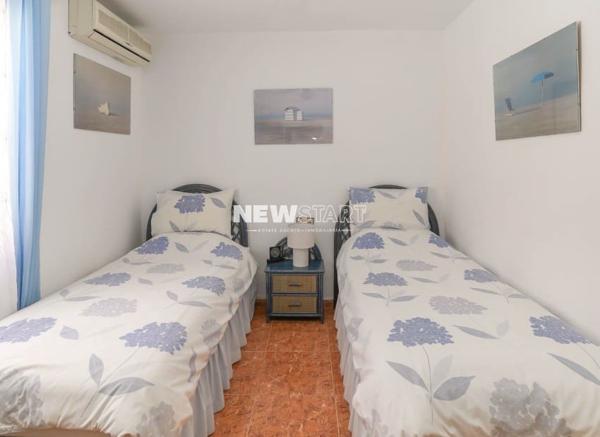 Pareado de 3 habitaciones en San Fulgencio en venta con piscina garaje - 195.000 € (Ref: 10101118)